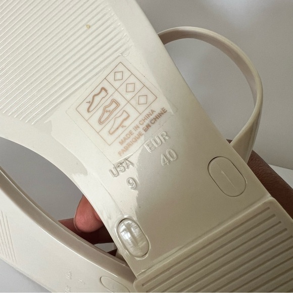 Jeffrey Campbell Darby Jelly Sandal Slide - ivory toe ring size 9 - Picture 8 of 11